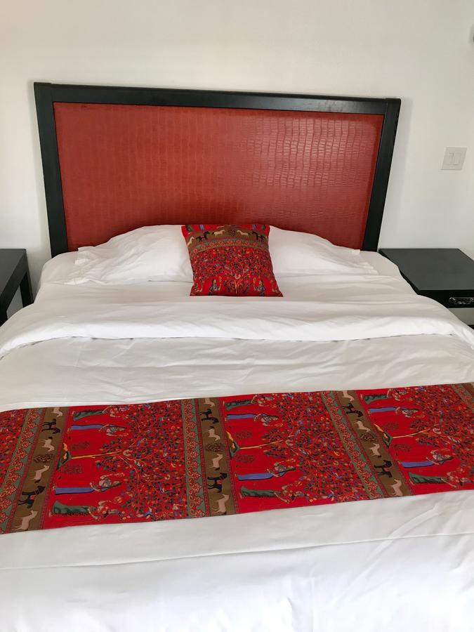 Norwalk Inn & Suites Bagian luar foto